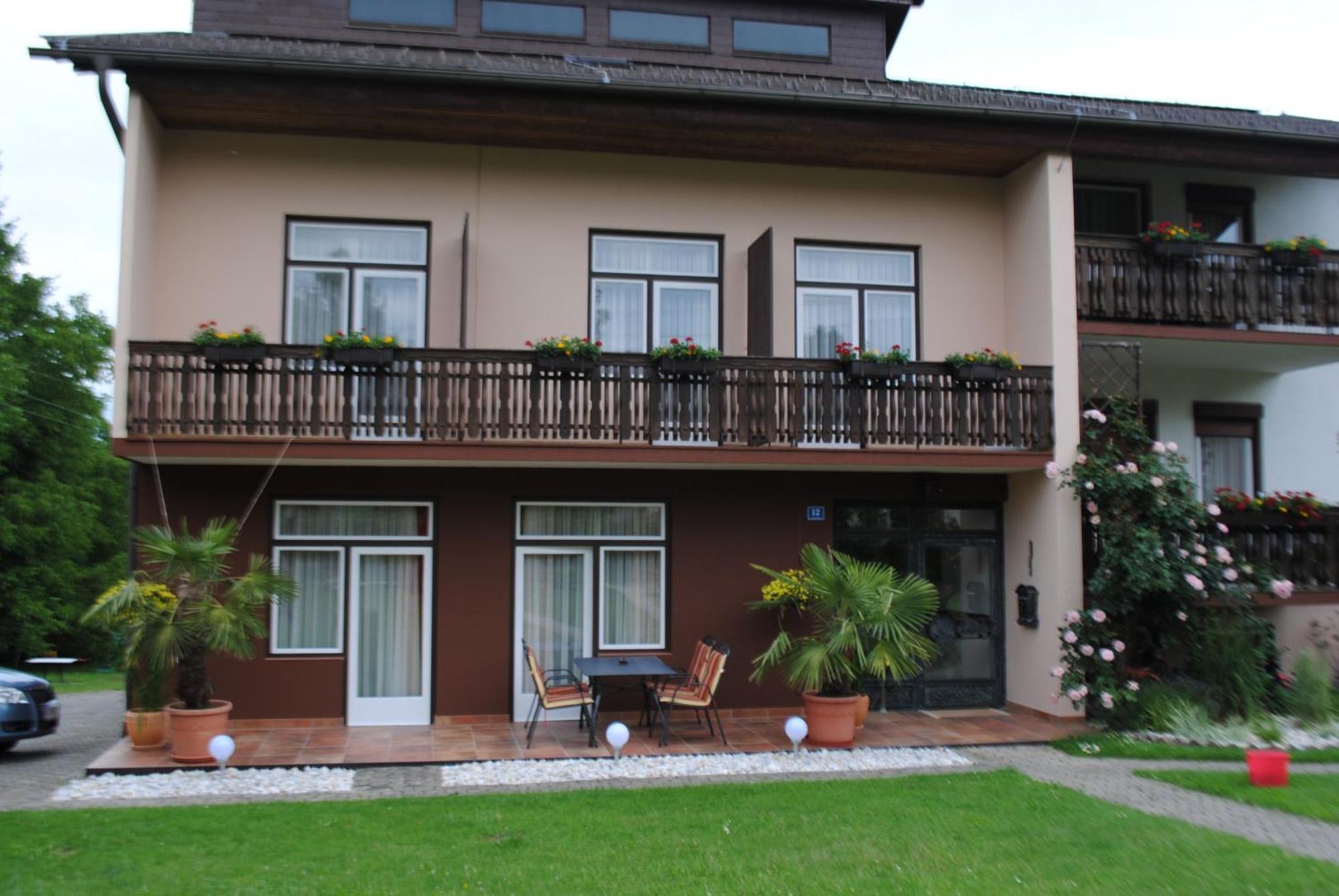 Ferienhaus Michor Latschach ober dem Faakersee Extérieur photo