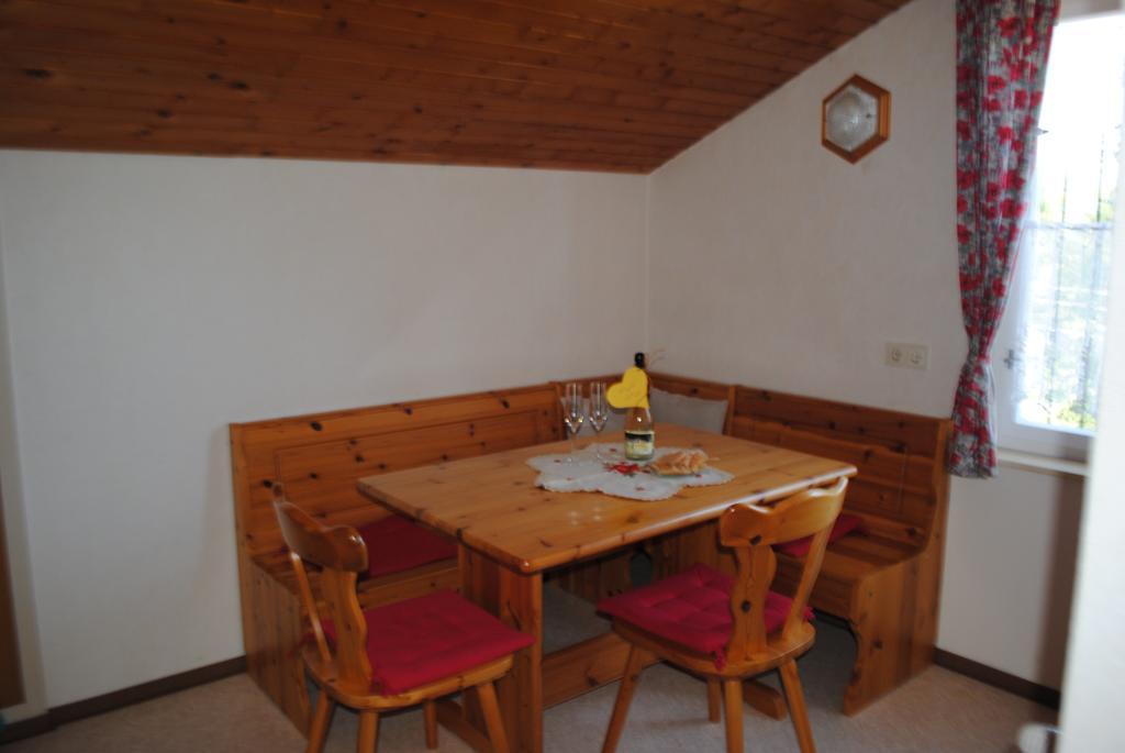 Ferienhaus Michor Latschach ober dem Faakersee Chambre photo